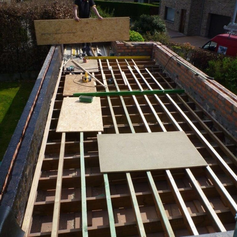 Vernieuwd plat dak door dakwerker Eddy Verhelle en schrijnwerker